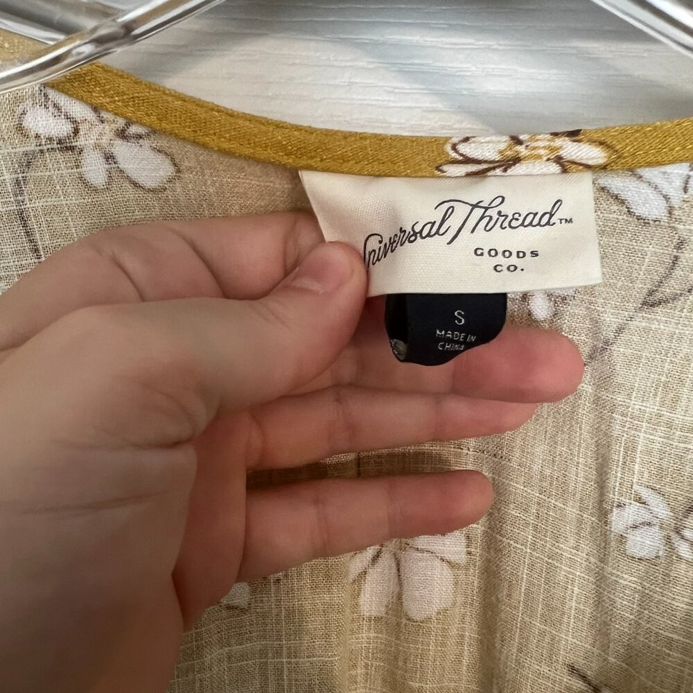 Universal Thread - Yellow Button Down Floral Sund… - image 3